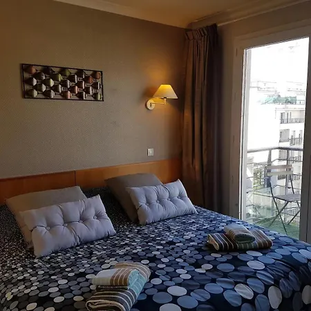 Paris 15 Expo Versailles Park Free Apartment Issy-les-Moulineaux