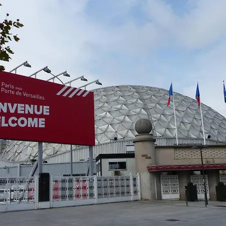 Paris 15 Expo Versailles Park Free * Issy-les-Moulineaux