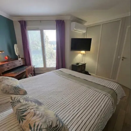 Penthouse Vue Tour Eiffel 2 Parkings Free - 2 Terrasses - Entierement Climatise Porte De Versailles 4 - 6 Pers Apartamento *