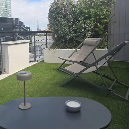 Apartamento Penthouse Vue Tour Eiffel 2 Parkings Free - 2 Terrasses - Entierement Climatise Porte De Versailles 4 - 6 Pers *